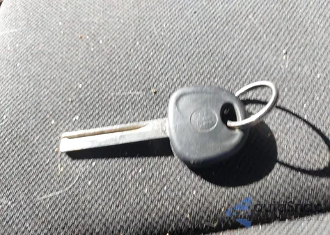 2014 Hyundai Veloster Base W/Black z USA, uszkodzony, nr VIN KMHTC6AD4EU214798